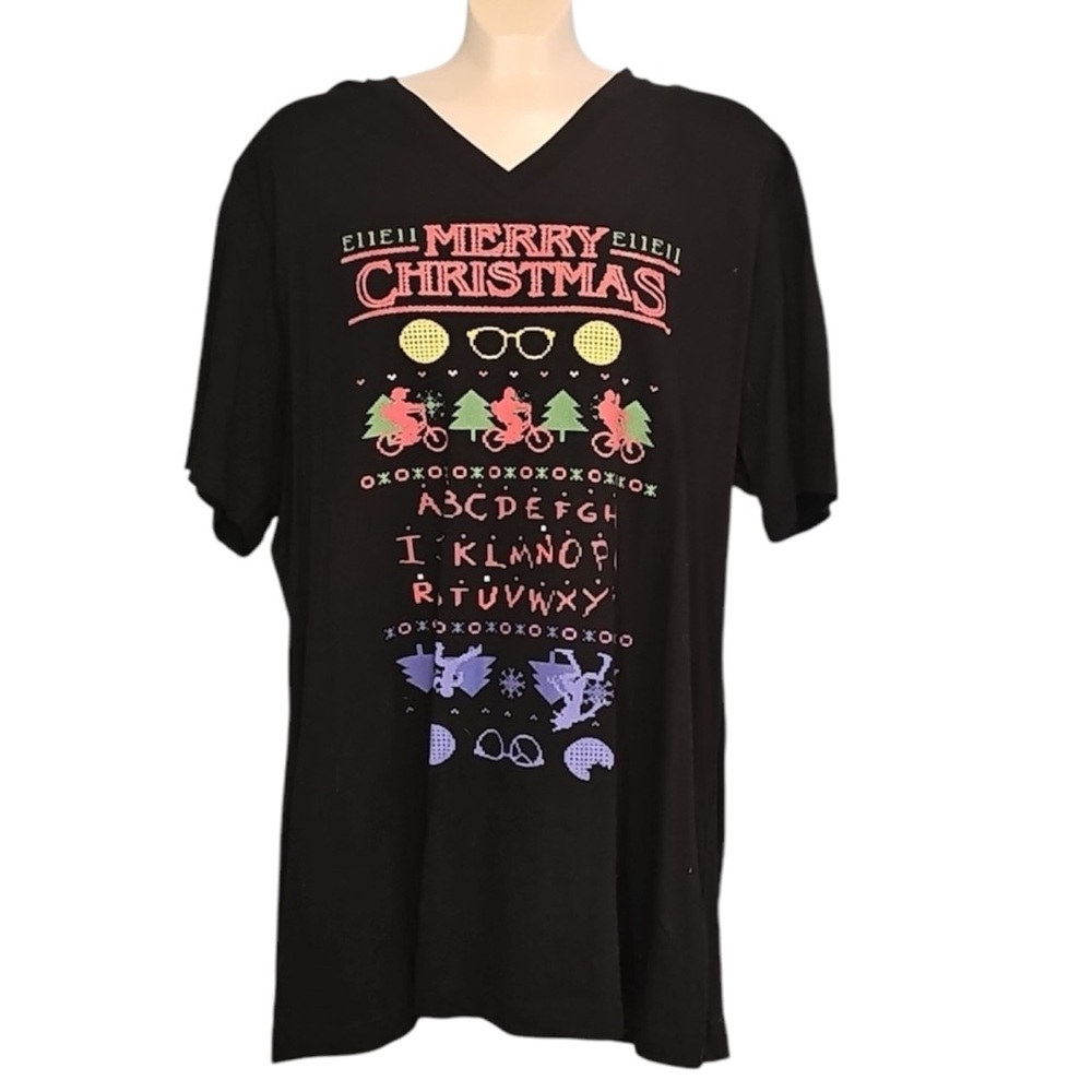 💚 Stranger Things Merry Christmas T-Shirt - XXL